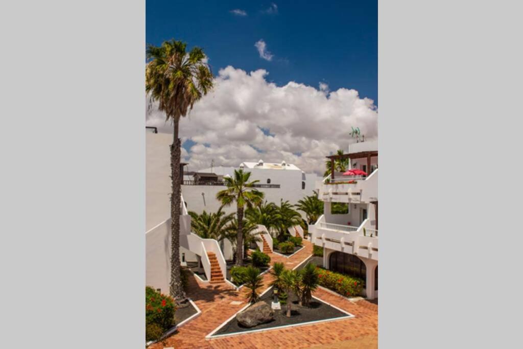 The Colors House Apartment Costa Teguise Exterior photo
