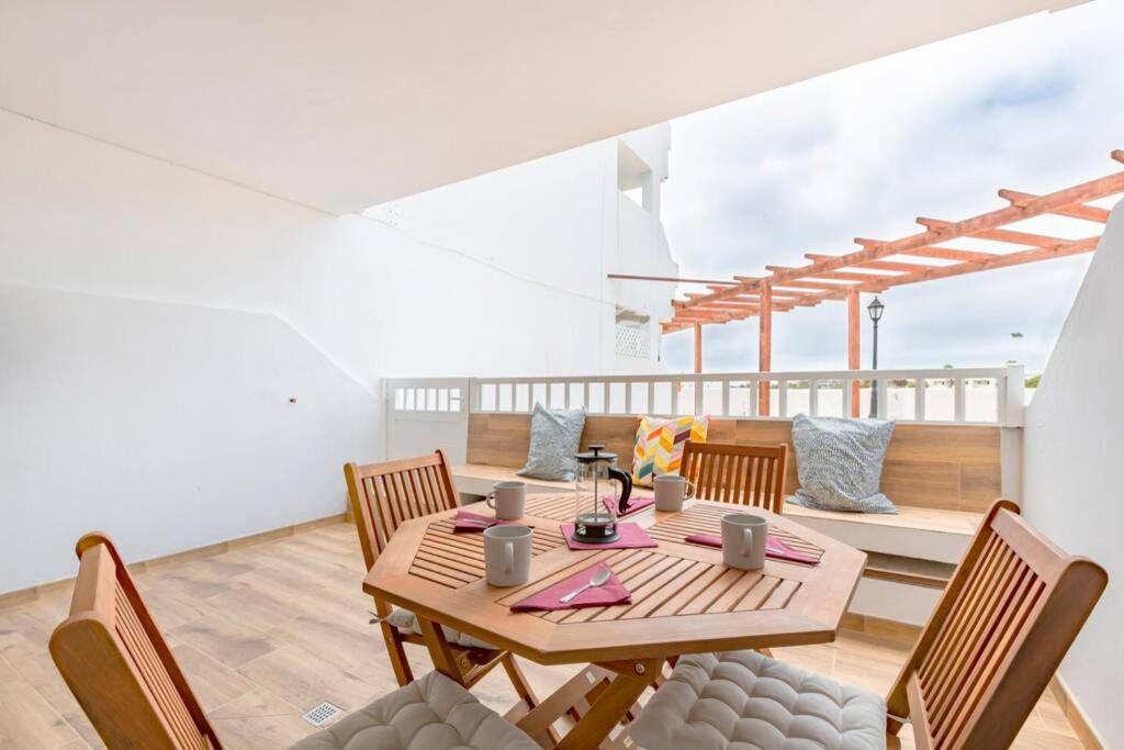 The Colors House Apartment Costa Teguise Exterior photo