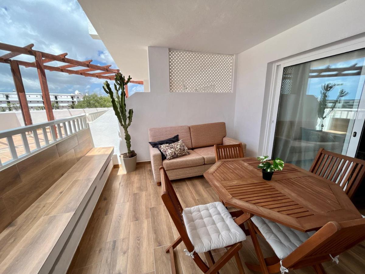 The Colors House Apartment Costa Teguise Exterior photo